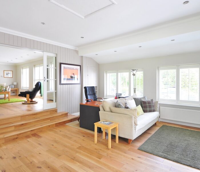 Hardwood vs. Laminate Flooring For Your Home